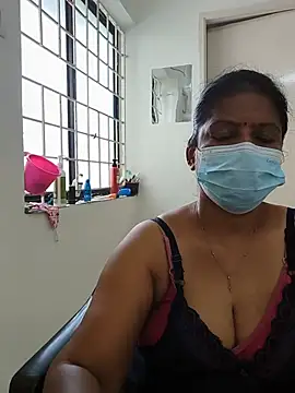 Snapshot of tamil_manjalmaami chatting on June 2026 03:44:01 AM tamil manjalmaami online show from June 2026 03:44:01 AM