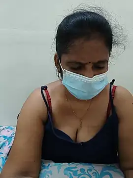 Snapshot of tamil_manjalmaami chatting on July 2026 05:05:02 PM tamil manjalmaami online show from July 2026 05:05:02 PM