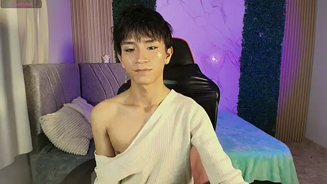 cococumps online show from May 2026 09:00:01 PM