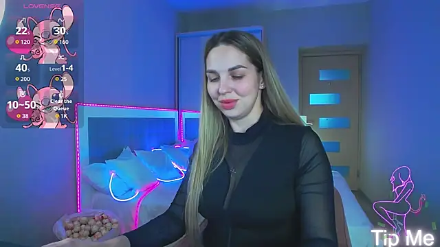 Alexandracandy online show from June 2026 03:03:01 PM