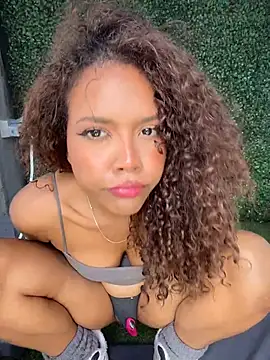 Snapshot of CurlyOopsieXXX chatting on July 2026 09:31:02 PM CurlyOopsieXXX online show from July 2026 09:31:02 PM