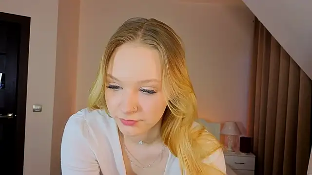 StaceyyJones online show from April 2026 12:40:02 PM