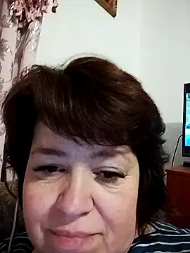 ViktoriaToytor55 online show from April 2026 06:32:01 PM