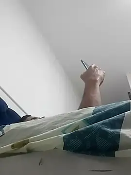 Dereckrose23 online show from April 2026 09:17:01 AM