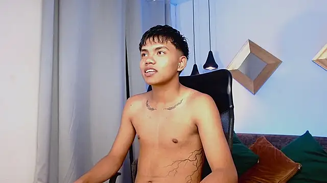 thiagosterling online show from May 2026 11:45:02 PM