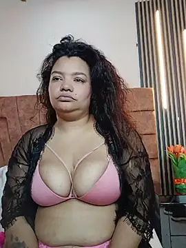Lara Seduce online show from May 2026 01:34:01 AM