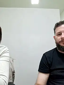 AlejoXMP2026 online show from April 2026 03:39:01 PM