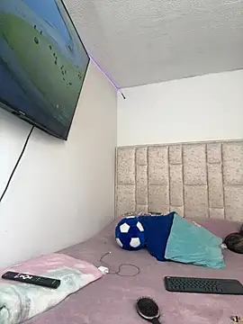 dulce hell  online show from April 2026 08:32:02 PM