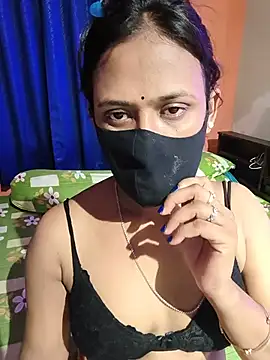 Snapshot of Lena_mahiyaa chatting on May 2026 12:12:01 PM Lena mahiyaa online show from May 2026 12:12:01 PM