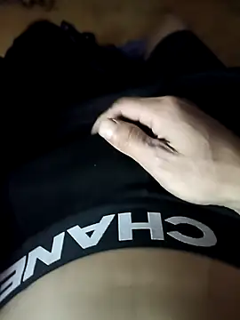 andriws15 online show from March 2026 06:28:02 AM