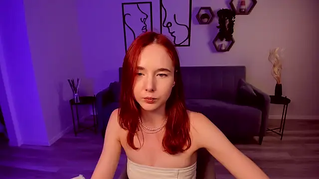 Snapshot of MarilynFire chatting on July 2026 05:19:02 PM MarilynFire online show from July 2026 05:19:02 PM
