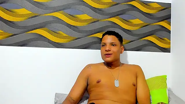 Snapshot of Iker_Villanueva chatting on March 2026 12:43:02 PM Iker Villanueva online show from March 2026 12:43:02 PM