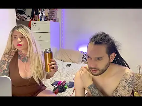 DreadObsessionxX online show from May 2026 05:35:01 AM