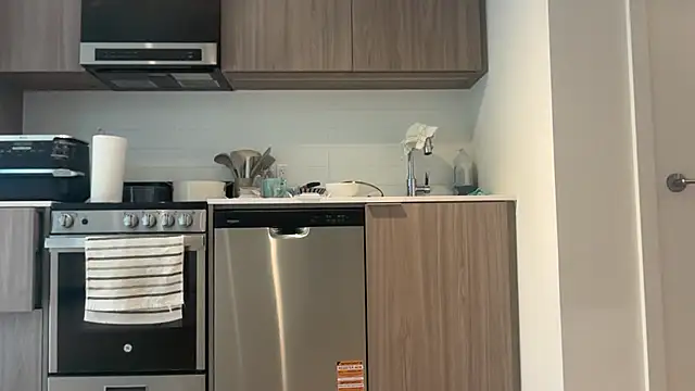 bendlikebanana   online show from March 2026 05:24:02 PM