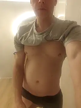 Essie deLona online show from March 2026 11:26:02 AM