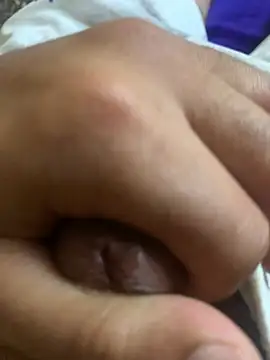 WeepyInsignia online show from March 2026 02:43:01 PM