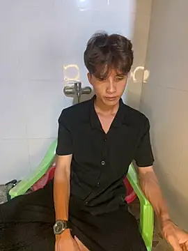 Nguyencuong1999 online show from May 2026 08:22:01 AM