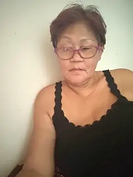Sunflower1956 online show from June 2026 07:52:01 AM