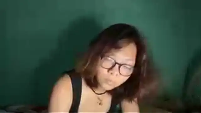 Snapshot of urhottie_lottie chatting on March 2026 05:18:02 PM urhottie lottie online show from March 2026 05:18:02 PM