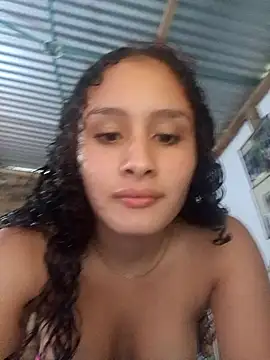 Snapshot of Mia_Honey26 chatting on April 2026 06:19:01 PM Mia Honey26 online show from April 2026 06:19:01 PM