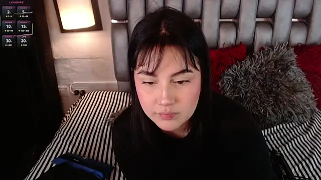 Sofiia Vega  online show from April 2026 01:19:01 PM