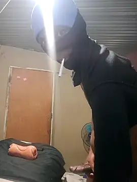 Snapshot of KeEper66 chatting on April 2026 07:58:02 PM KeEper66 online show from April 2026 07:58:02 PM