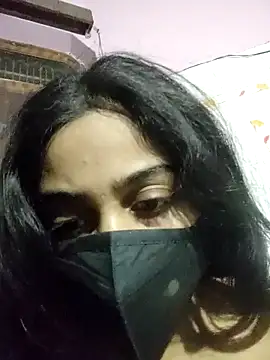 Snapshot of ALIZA_FENDY chatting on April 2026 08:24:02 PM ALIZA FENDY online show from April 2026 08:24:02 PM
