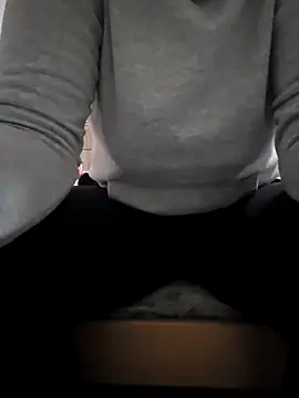 Snapshot of SellenaGomez chatting on March 2026 09:41:01 PM SellenaGomez online show from March 2026 09:41:01 PM