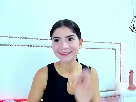 emma-sandoval online show from May 2026 04:03:02 PM