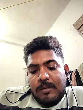 roselover2222 online show from May 2026 11:06:01 AM