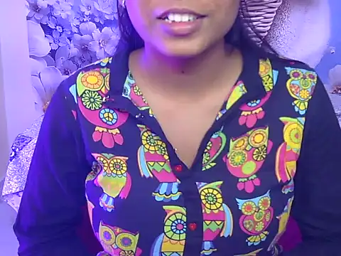 hoty-pinka online show from March 2026 08:15:01 AM