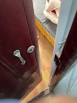 Snapshot of midnight-001 chatting on April 2026 04:48:01 PM midnight-001 online show from April 2026 04:48:01 PM