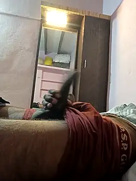 Snapshot of THA_KITTY chatting on March 2026 06:13:01 AM THA KITTY online show from March 2026 06:13:01 AM