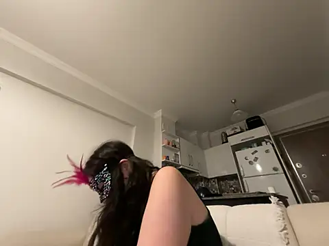 lilyums online show from July 2026 07:49:01 PM