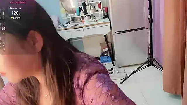 Snapshot of zhenzhen_bb chatting on April 2026 12:46:01 PM zhenzhen bb online show from April 2026 12:46:01 PM