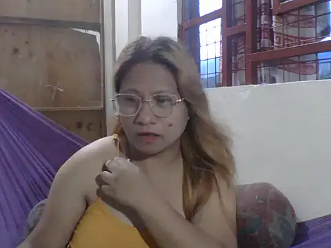 PinayChristine online show from June 2026 10:25:01 AM