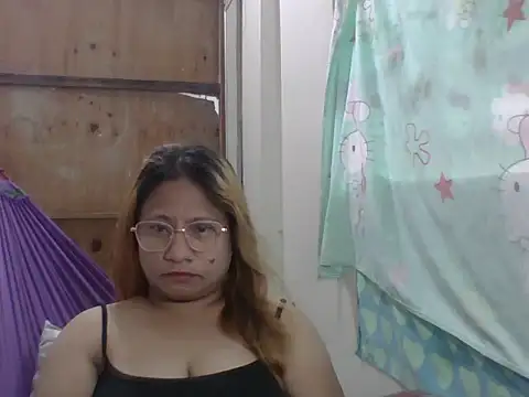 PinayChristine online show from August 2026 08:27:01 AM