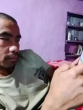 Snapshot of Dertyking chatting on April 2026 03:23:01 PM Dertyking online show from April 2026 03:23:01 PM