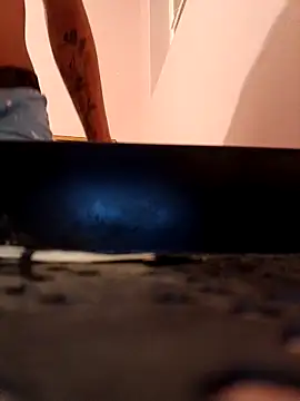 brytiagoBD55 online show from April 2026 06:33:01 AM