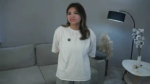 SueSlovak online show from March 2026 11:04:01 AM