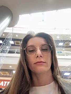 Snapshot of FReyja_44 chatting on March 2026 10:32:02 AM FReyja 44 online show from March 2026 10:32:02 AM