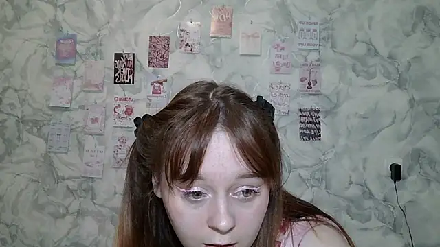 Jenny Kiss  online show from March 2026 05:58:02 PM