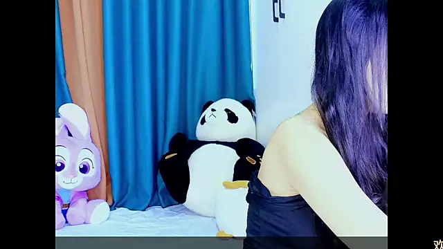 Snapshot of girllong520 chatting on April 2026 08:34:01 AM girllong520 online show from April 2026 08:34:01 AM