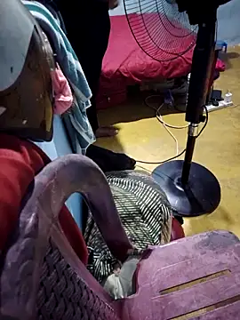 banu-aunty online show from March 2026 08:43:01 PM