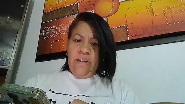 Snapshot of Veronica_missbigg chatting on July 2026 10:49:02 PM Veronica missbigg online show from July 2026 10:49:02 PM