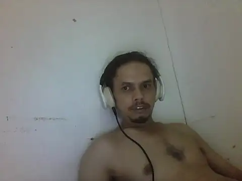 Raku2386 online show from April 2026 05:35:02 AM