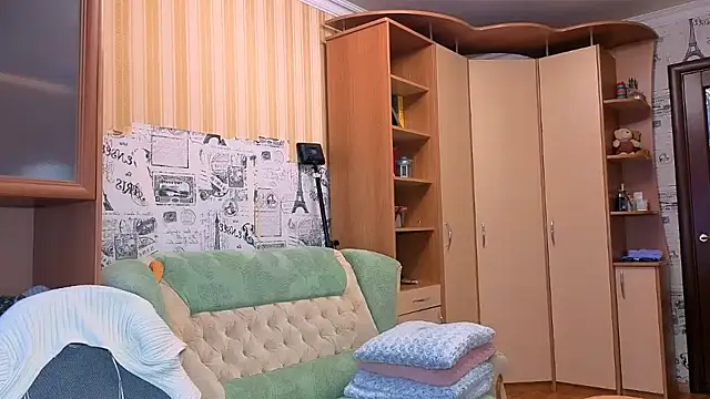 LadyL2026 online show from March 2026 11:32:01 AM