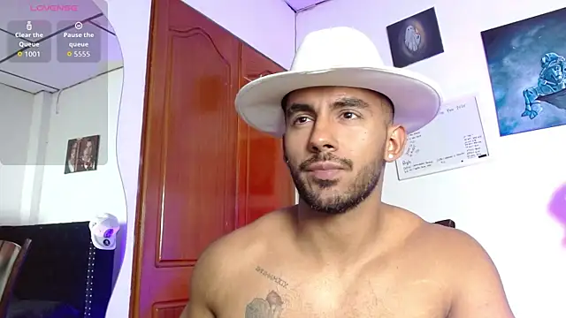 romanpearce  online show from June 2026 08:03:01 PM