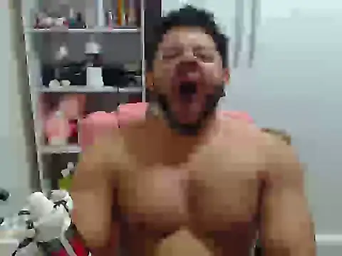 Snapshot of Tasdapauzudo chatting on April 2026 12:33:02 PM Tasdapauzudo online show from April 2026 12:33:02 PM