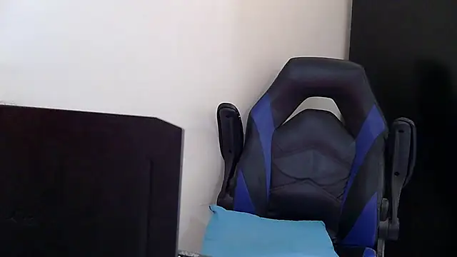 Darkkras online show from May 2026 02:01:02 PM
